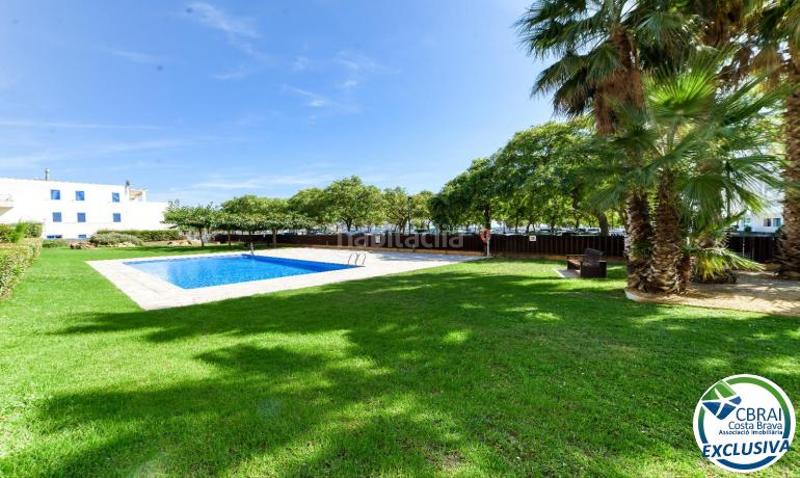 Foto dda6a7a7-b513-432b-bc3a-7154fdfcc095. Planta baixa amb calefacció piscina a Salatar Roses