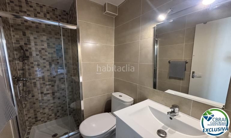 Foto f6e280ad-5fdc-4604-a7b4-4af71896df8e. Apartament amb calefacció piscina a Santa Margarida Roses
