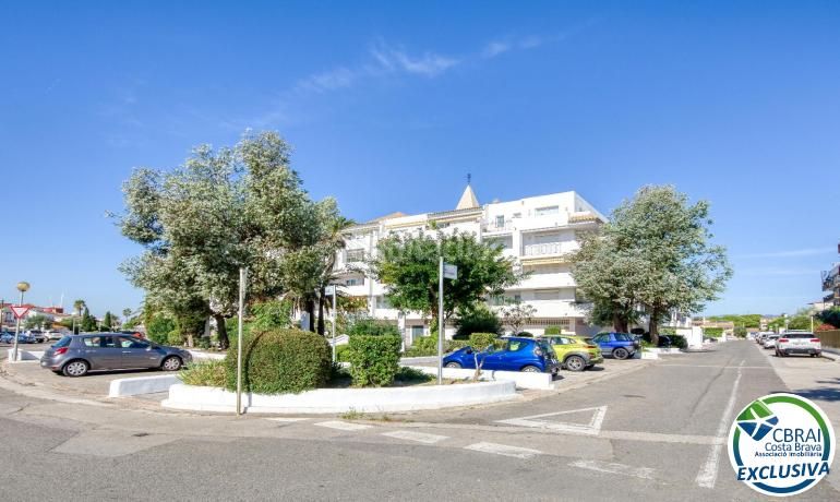 Foto e8c9c028-76ce-41a7-a7f7-5af318cdb56d. Planta baixa amb piscina a Santa Margarida Roses