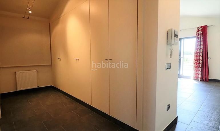 Foto 453c2e6b-81c5-4bf1-b508-d077555a075b. House with heating parking in Peralada