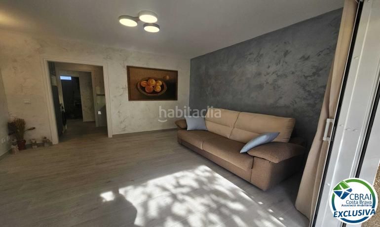 Foto 3707cbd7-2218-44e8-b7de-7843bf256e84. Apartament a Salins - Cavall de Mar Empuriabrava