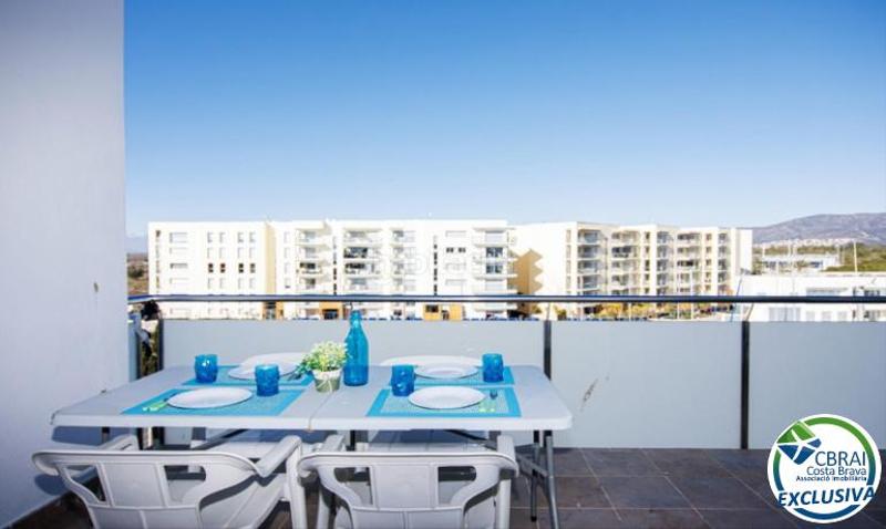 Foto 815dd1f0-3df9-4bbe-8efd-85b9e8e8a062. Appartamento con riscaldamento piscina in Santa Margarida Roses