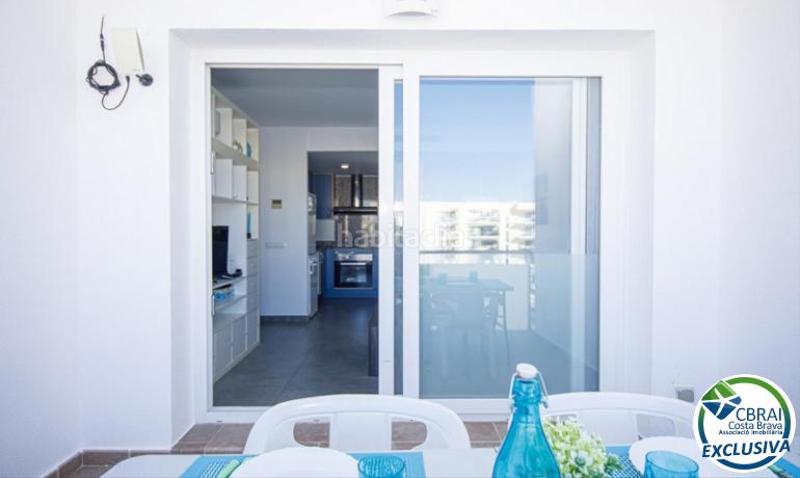 Foto 96d848ff-7b57-4550-b0b1-82495e4d9ac1. Flat with heating pool in Santa Margarida Roses