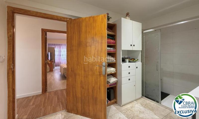 Foto 512e997e-8a80-4a6b-af85-662e3bcd8cb6. Piso en Centre Roses