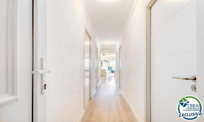 Foto a5bf3acf-a58a-419a-b32f-045ab9940375. Appartement in Puig Rom-Canyelles-Almadrava Roses