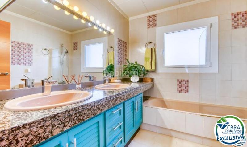 Foto fa6f5cae-ea6e-4219-8e0a-af66c0155d67. Casa con riscaldamento parcheggio in Els Grecs-Mas Oliva Roses