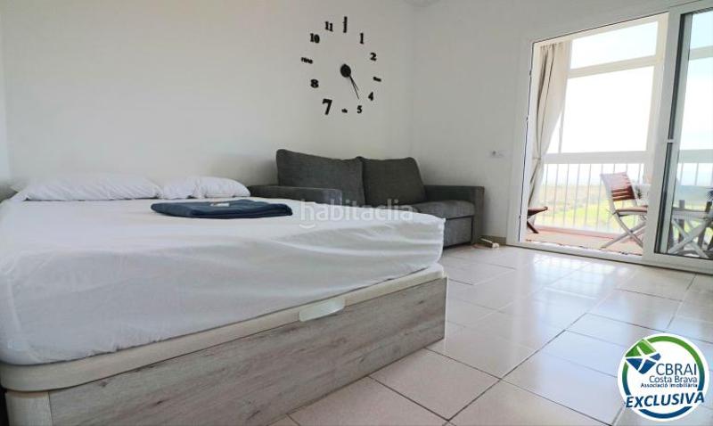 Foto ef414458-877e-4e75-82d9-403bab98ddb0. Monolocale con piscina in Nord Roses