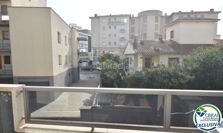 Foto 1263c5ff-2fed-40c2-bf54-f631255a843b. Apartament a Salatar Roses