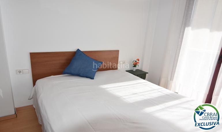 Foto b6cc87f5-5d3d-43bb-a233-e7e17f3a7335. Apartament a Salatar Roses
