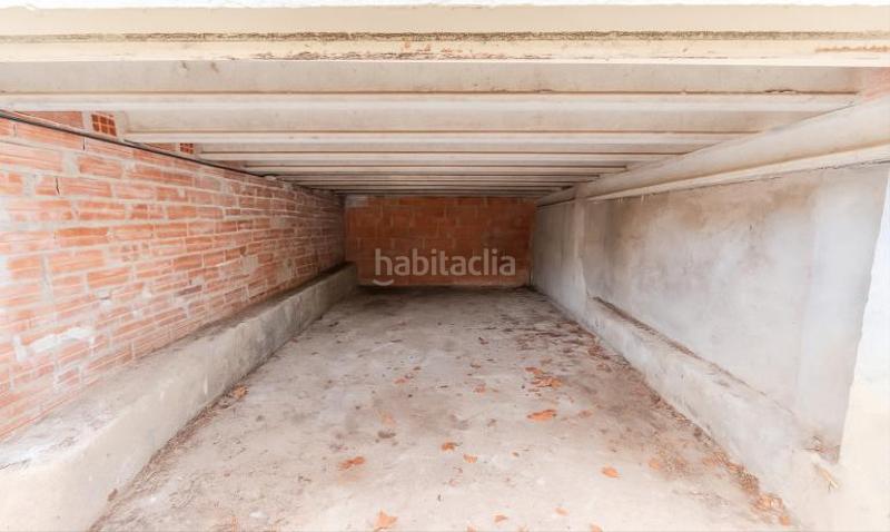 Foto 9662abc6-2bab-4a61-88ef-9079f4644c39. Casa con parcheggio in Sant Llorenç de la Muga