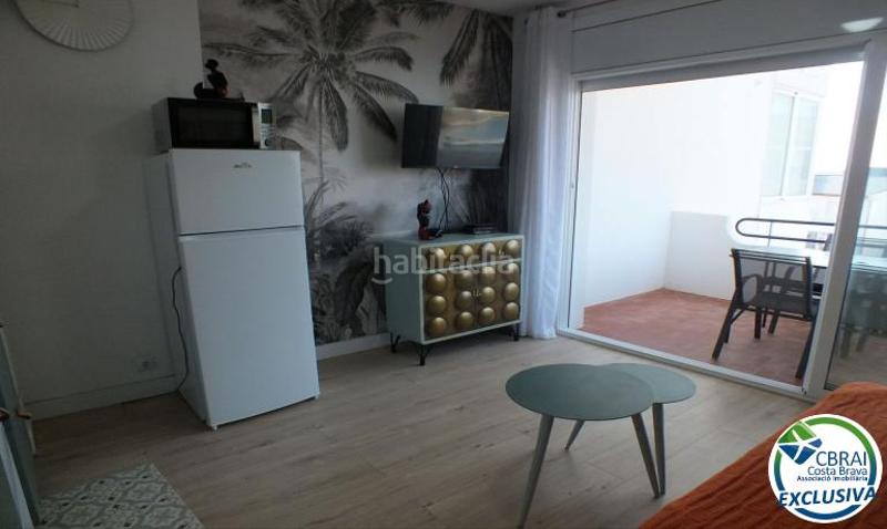 Foto ef7a6b15-017b-4c38-a30a-ad04e003b871. Etagenwohnung in Santa Margarida Roses