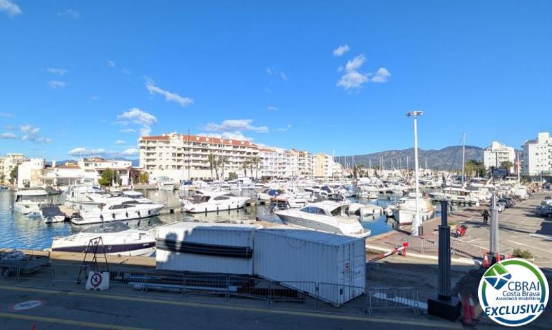 Foto 8e9099a8-97b9-434e-8c03-afa8c9cbfe4e. Piso en Moxó - Sant Mori Empuriabrava