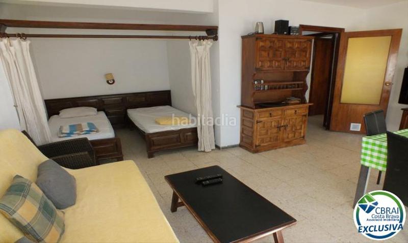 Foto 55397fd8-f5f2-4461-aee3-60eb669ebc27. Apartament amb piscina a Santa Margarida Roses