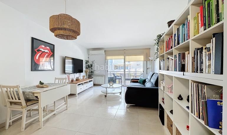Foto ba8556b3-7bfc-4e13-b426-f46839d5d0e3. Apartamento en Centre Roses