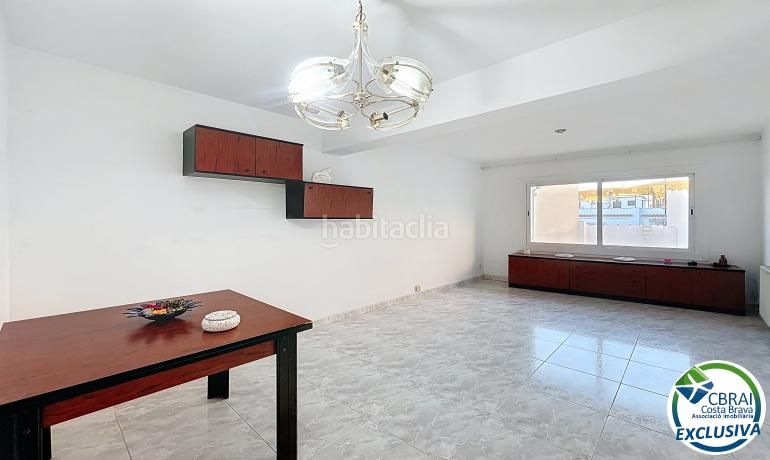 Foto c6ad8c03-a095-405e-ac3a-0585079b8235. Apartamento en Centre Roses