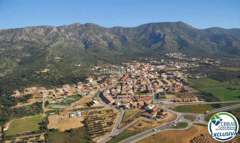 Foto 1c91b194-6bc4-45c9-87d1-f2daac097a23. Aparcament cotxe a Palau-saverdera