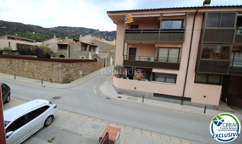 Foto 71613a04-091e-449e-b61e-878194ad2174. Aparcament cotxe a Palau-saverdera