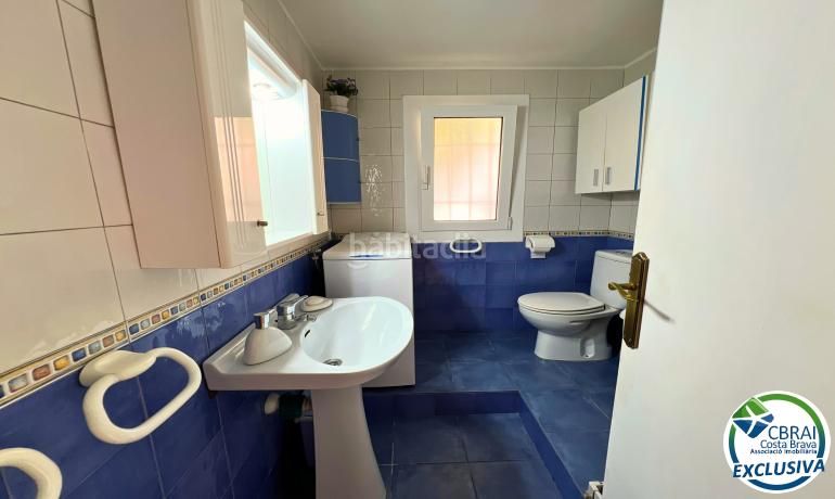 Foto 45f8cf00-dedf-45f8-b254-bd413999a5a3. Planta baixa a Puig Rom-Canyelles-Almadrava Roses