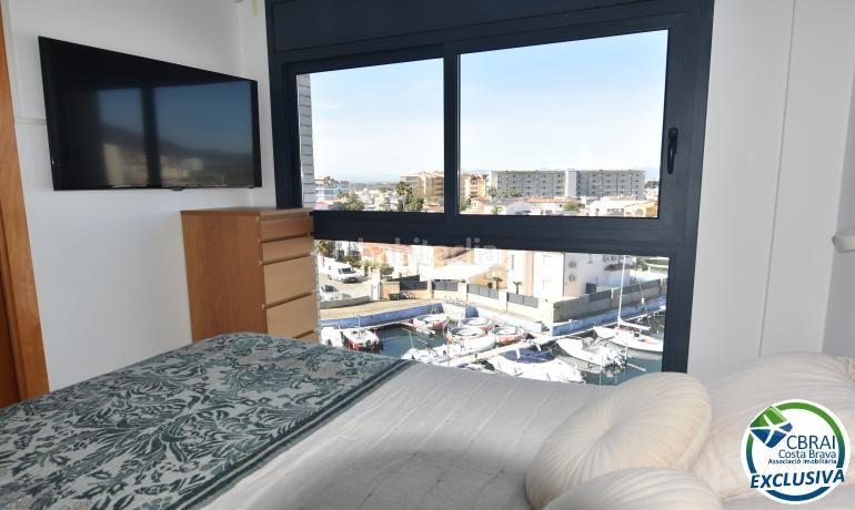 Foto ce2076ec-6168-404b-8659-c39c3ed6abfd. Apartament amb piscina a Santa Margarida Roses