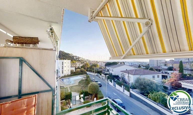 Foto 0c35549c-c99e-4198-9179-1bfa7bcbf25a. Apartament amb piscina a Els Grecs-Mas Oliva Roses