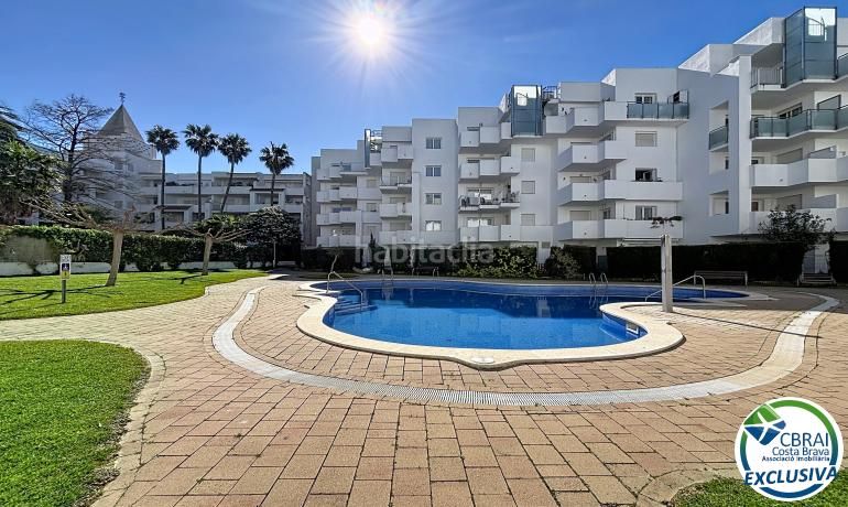 Foto 834e58b8-f997-4070-ae64-7657084ced29. Apartament amb piscina a Santa Margarida Roses