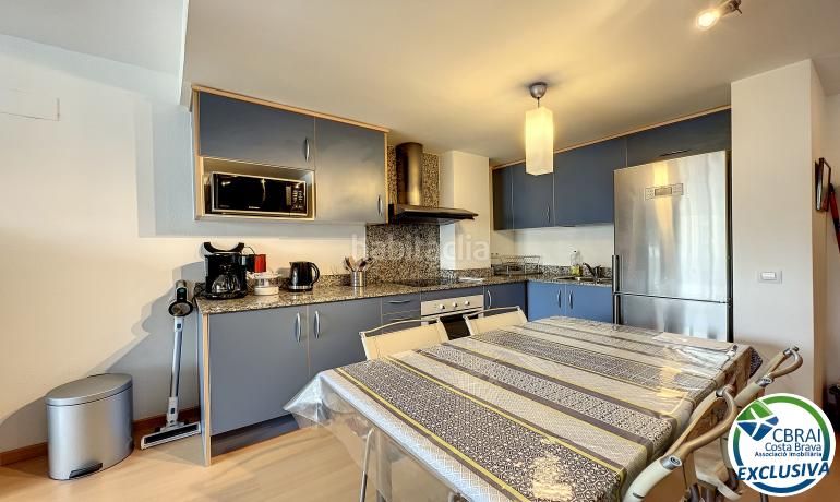Foto 9eff8657-ac50-492d-97e6-e24cfa58ef15. Apartament amb piscina a Santa Margarida Roses
