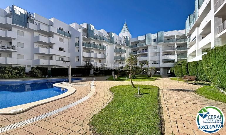 Foto cb374a1f-86e1-44d0-910e-e7be7d4bdc0f. Apartament amb piscina a Santa Margarida Roses