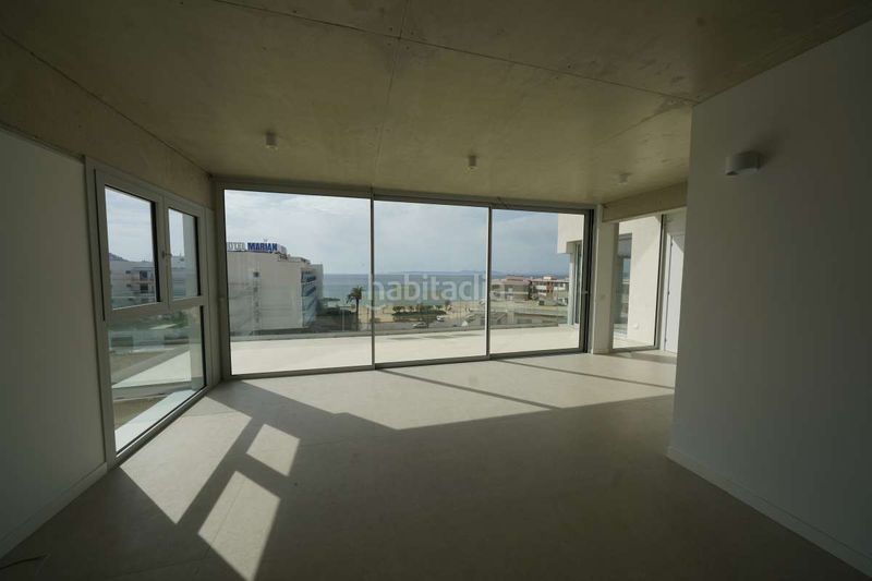 Foto 560f8645-ca1b-4778-a4d5-19e1ffa82415. Piso en Salatar Roses