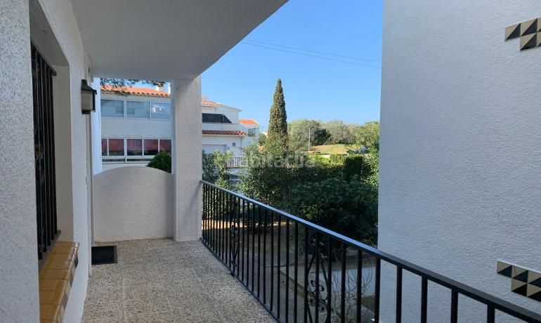 Foto 27d55c23-5c68-4697-9436-b49d3fc11b6f. Planta baixa amb piscina a Puig Rom-Canyelles-Almadrava Roses