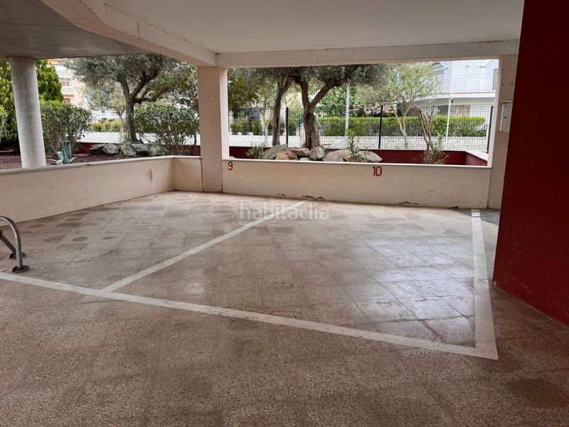 Foto 75ab2d18-f740-4d14-a0a2-8d83c4e5d476. Aparcament cotxe a Salatar Roses