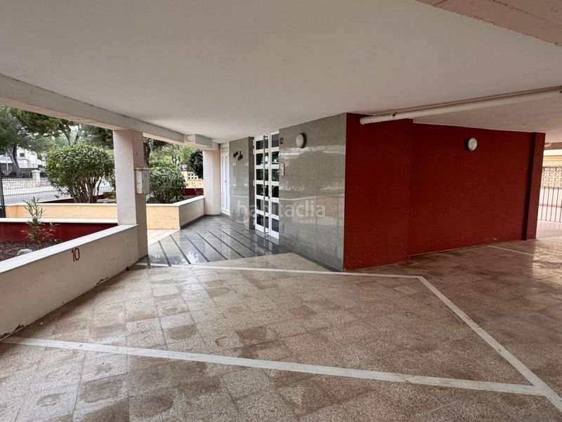 Foto 7e9279c2-c5a9-4e8c-94cb-9a21e11099d0. Aparcament cotxe a Salatar Roses