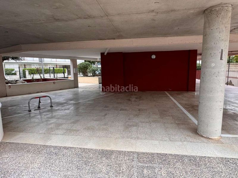 Foto d616d21e-0322-4092-8bc3-7ac61fd6370b. Aparcament cotxe a Salatar Roses