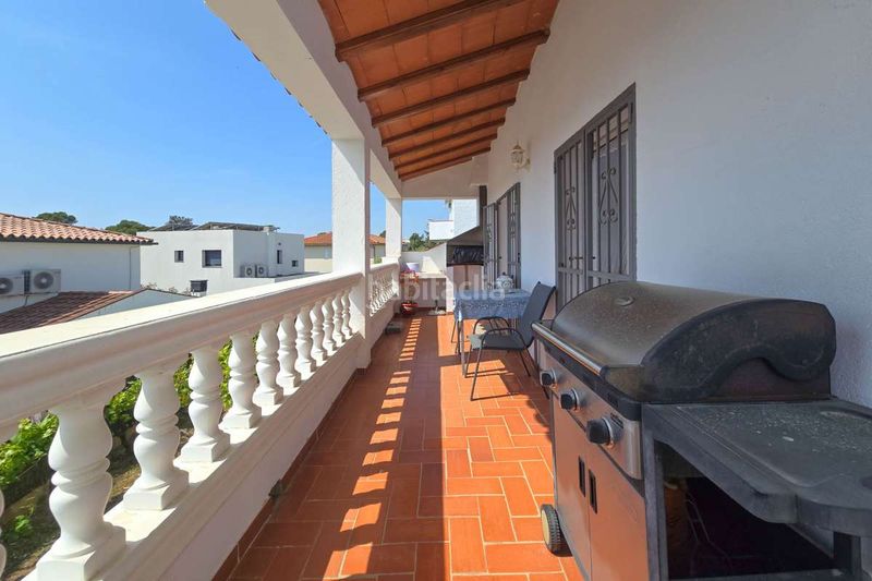 Foto 5eae58ab-f03c-4bf4-b93d-2d985ed71b86. Casa amb aparcament a Nord Roses