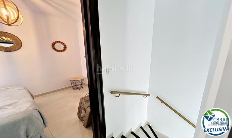 Foto 1c0b2cf0-b3ee-4e05-8329-cf2ec23cabe2. Casa aparellada a Santa Margarida Roses