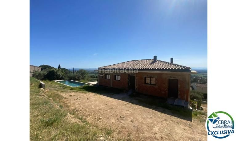 Foto 34357f77-b9e8-4ffd-b0f6-de89993cb8ac. Casa amb calefacció aparcament a Pau