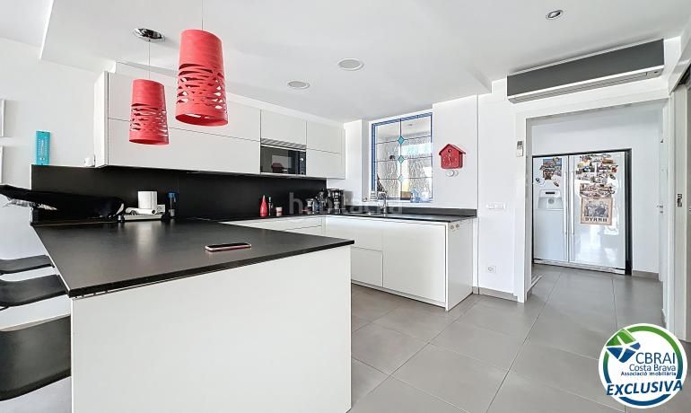 Foto 0a25fb85-0bb6-481c-b323-c7ff43c6072a. Casa a Alberes Empuriabrava