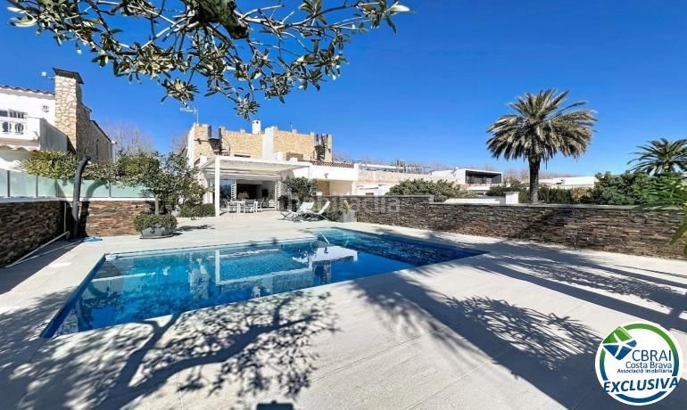 Foto 3f67bfd4-1206-41ac-9203-97e04dab0d99. Casa a Alberes Empuriabrava