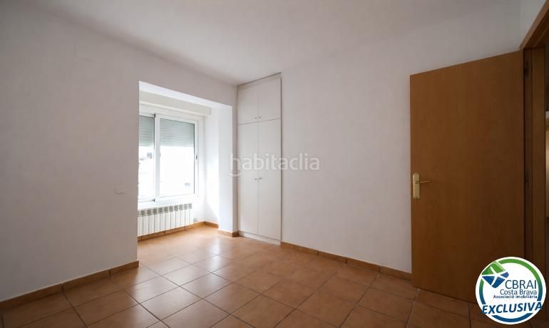 Foto 3b3b0ae3-4a84-46ac-8921-3bc8e64ea5a4. Pis amb calefacció a Centre Roses