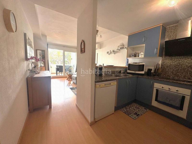 Foto be2985e9-cae3-49b7-adb7-247283e62ecc. Apartament amb piscina a Santa Margarida Roses