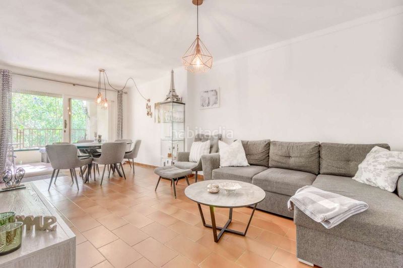 Foto 415b2cdb-d9f9-46c4-9116-e3fdbf2931a3. Apartamento en Centre Roses