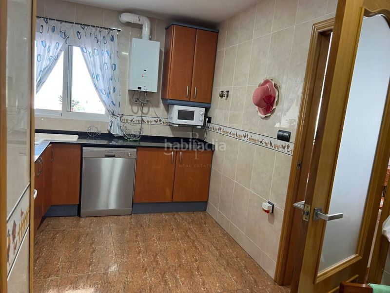 Foto cc74f398-497d-4c59-b64d-bccb80ebe413. Rent flat with heating in Casco Urbano Vinaròs