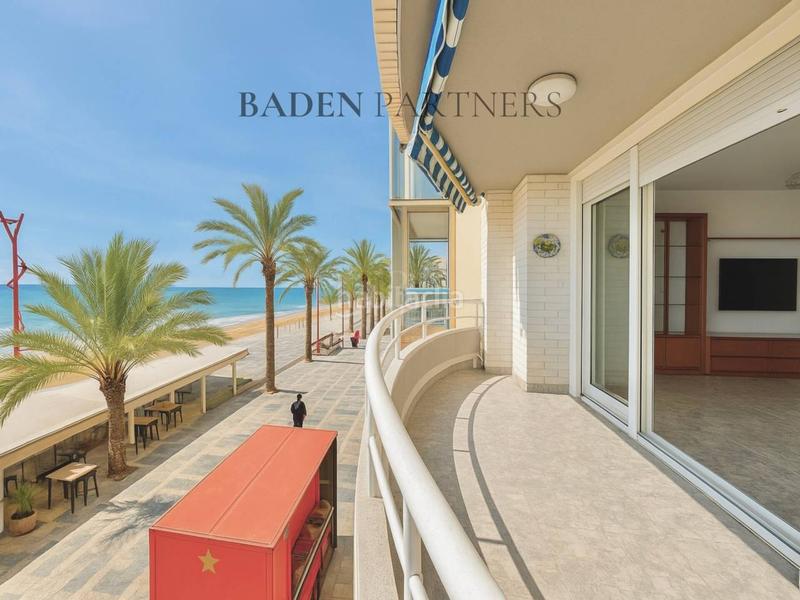 Foto 95315766-5d7d-4728-bad0-1dab5dbcc633. Piso en san pedro 7 piso en venta en primera línea de mar en Vinaròs