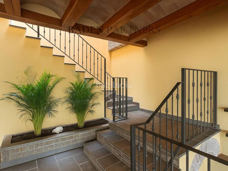 Foto f501b4e6-1825-439d-a73c-f6e3b5683d7a. Chalet  de lujo en panoramica golf en San Jorge