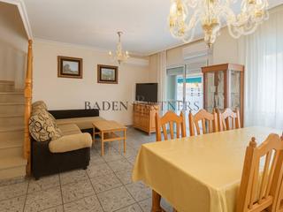 Maison jumelée à Illes columbretes 31. Chalet adosado en venta en les salines