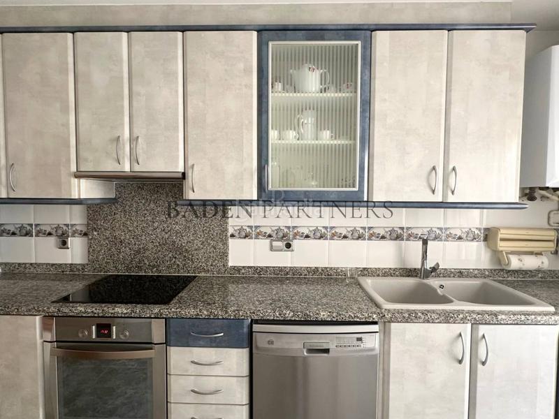Foto 0499fb93-88e4-4a9c-8c8b-73fe2409af49. Piso  céntrico en vinaros en Casco Urbano Vinaròs