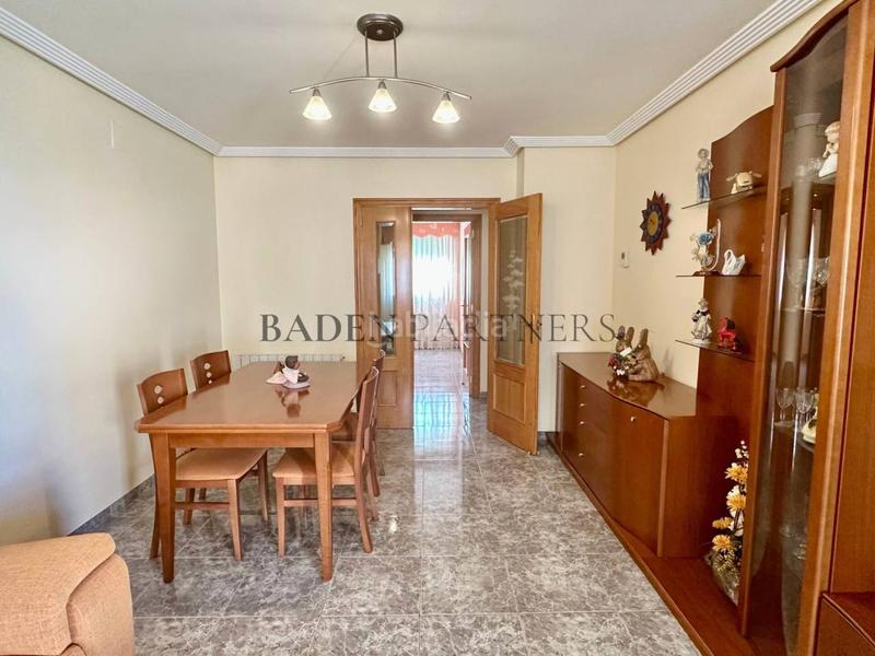 Foto 4051650e-82f2-46a3-8201-1e6bf35e0ae5. Piso  céntrico en vinaros en Casco Urbano Vinaròs