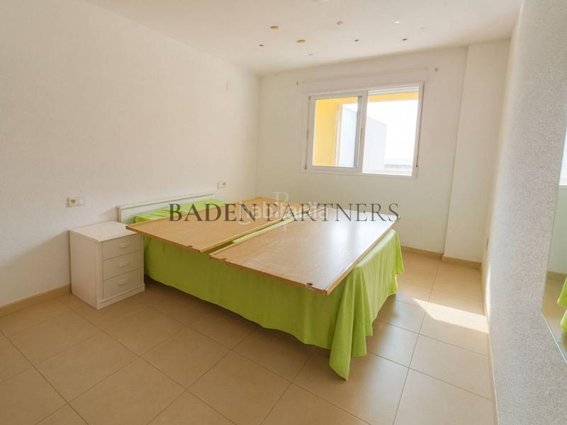 Foto 09cd66a6-9f0a-4f47-8897-b7c601a0b139. Piso  en venta en nucli urbà en Casco Urbano Vinaròs