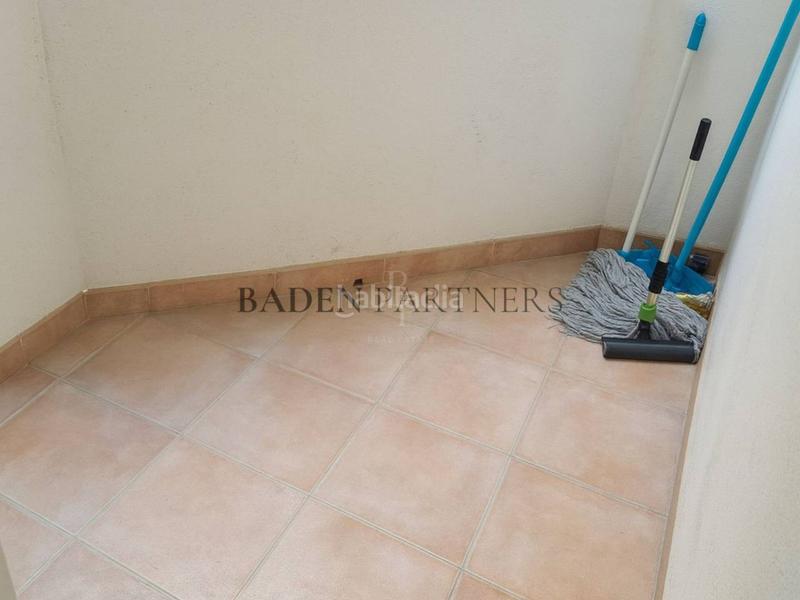 Foto 4eeba664-8afa-49d6-9e26-95db421a94a7. Piso  en venta en nucli urbà en Casco Urbano Vinaròs