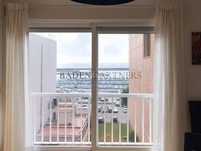 Foto c6680a8a-3bfc-434f-b126-f83db76ebc99. Piso  en venta en nucli urbà en Casco Urbano Vinaròs