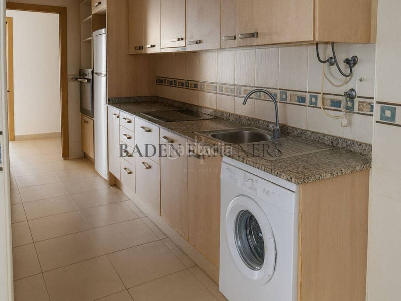 Foto fbf97f09-c791-47e7-ad1e-bd340dd91259. Piso  en venta en nucli urbà en Casco Urbano Vinaròs